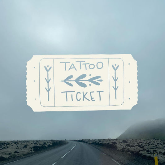 Jackalope - Luiza Kwiatkowska - Artystyczny plakat z organicznym motywem, eco papier, minimalistyczny design, „Tattoo Ticket” w delikatnym odcieniu kremu. - big, digital